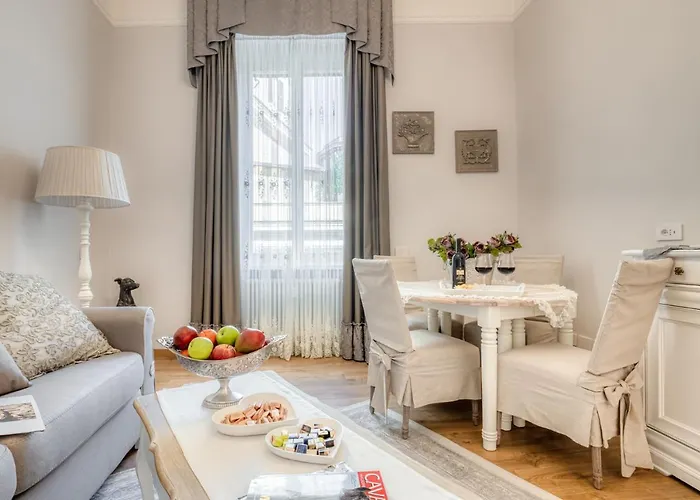 Luxury Stars In - Andromeda In Colosseum Apartament